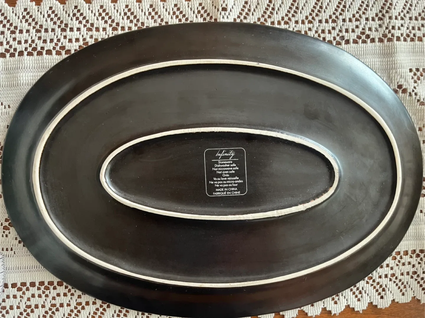 Infinity Stoneware Serving Platter - Turquoise, 16 inch image indicator(3)