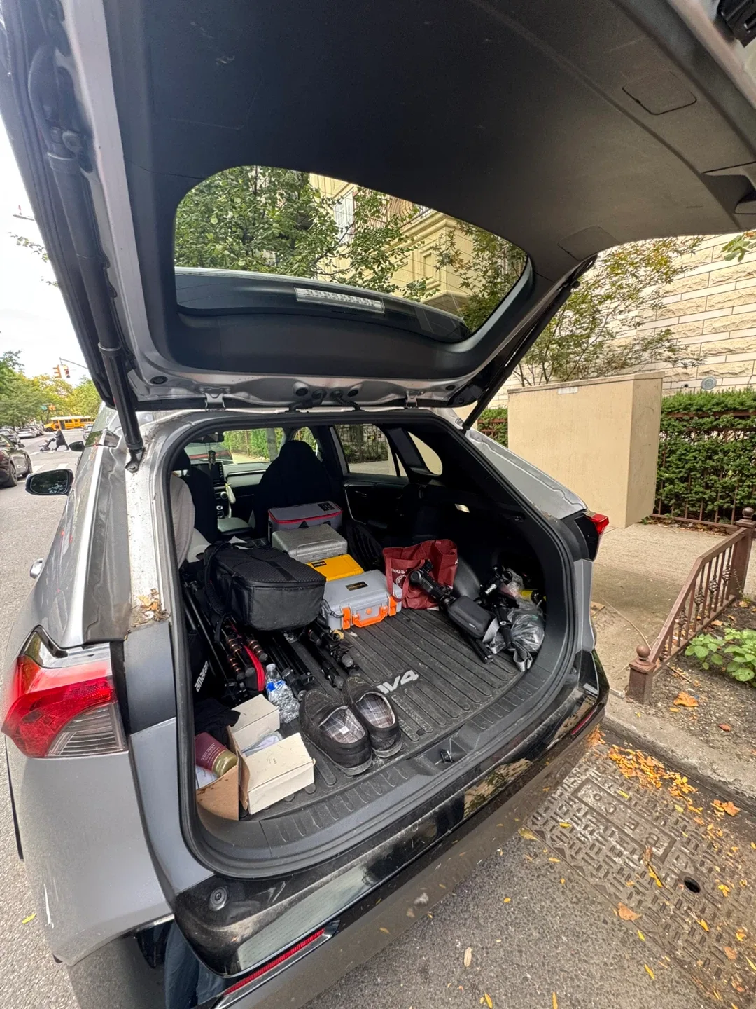 Toyota rav 4 hybrid image indicator(10)