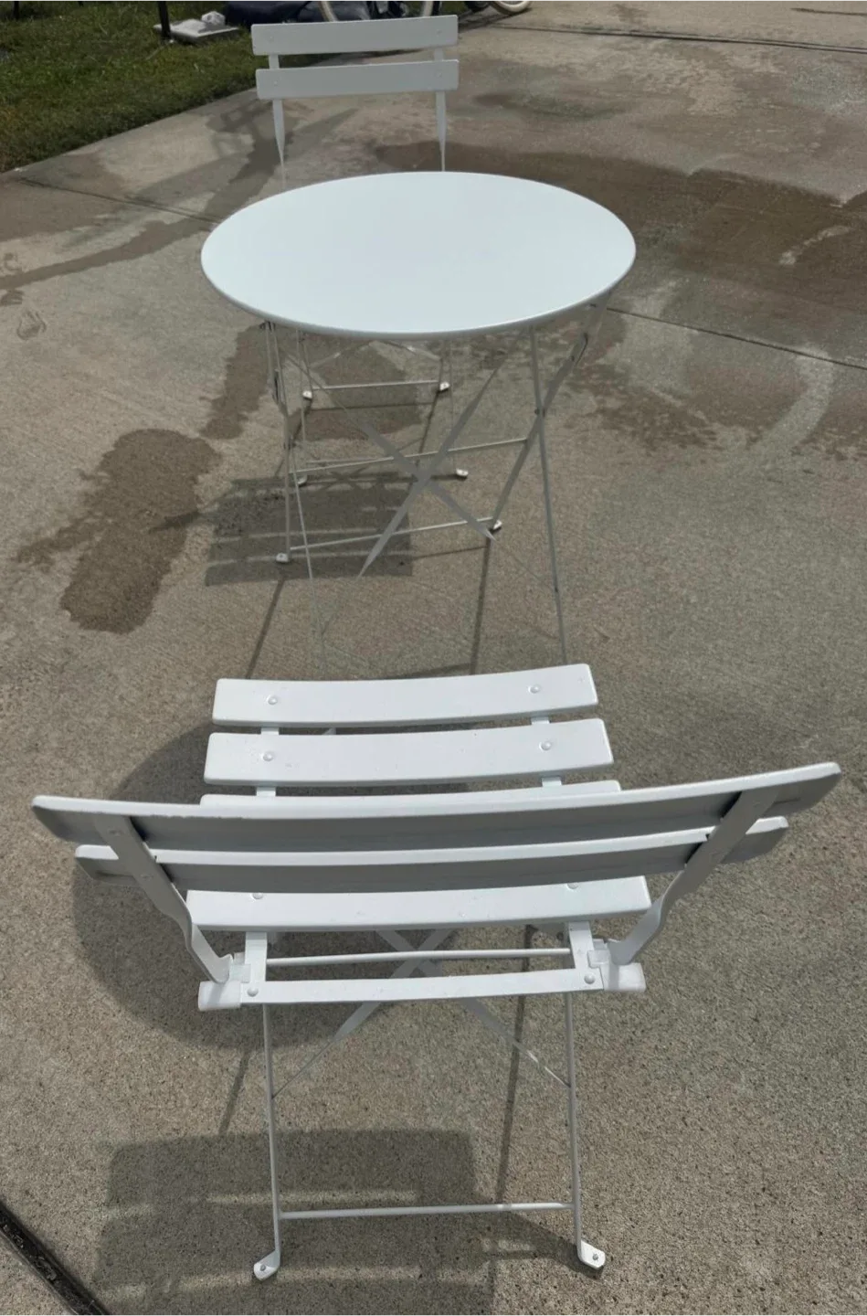 White Outdoor Bistro Set - Table and 2 Chairs image indicator(2)