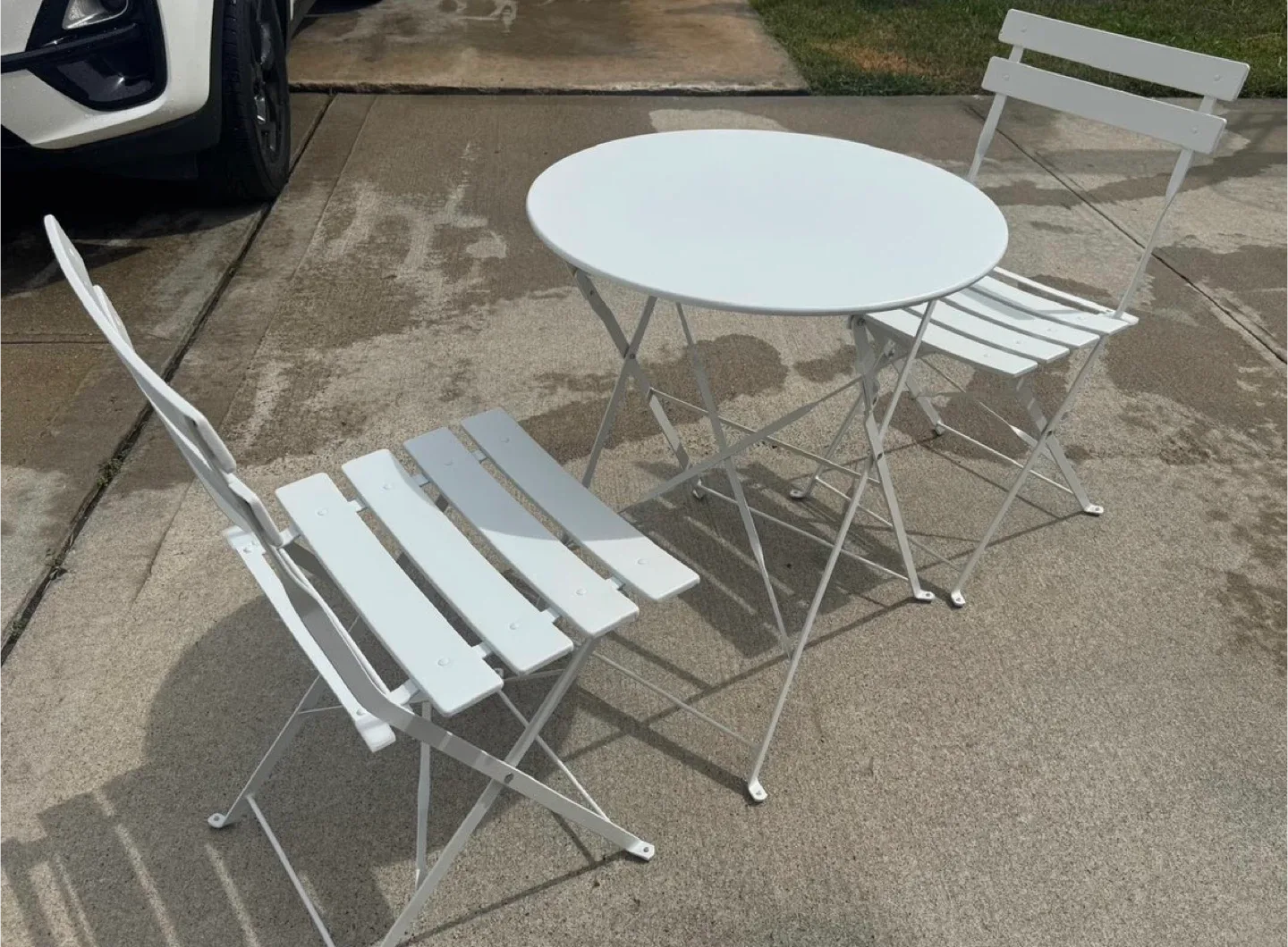 White Outdoor Bistro Set - Table and 2 Chairs image indicator(3)