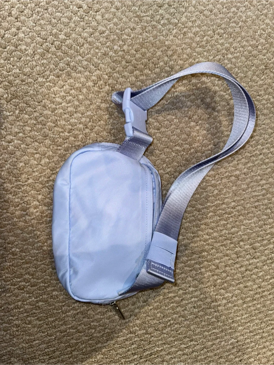 Lululemon Everywhere Belt Bag 1L - light blue (serene blue) image indicator(2)