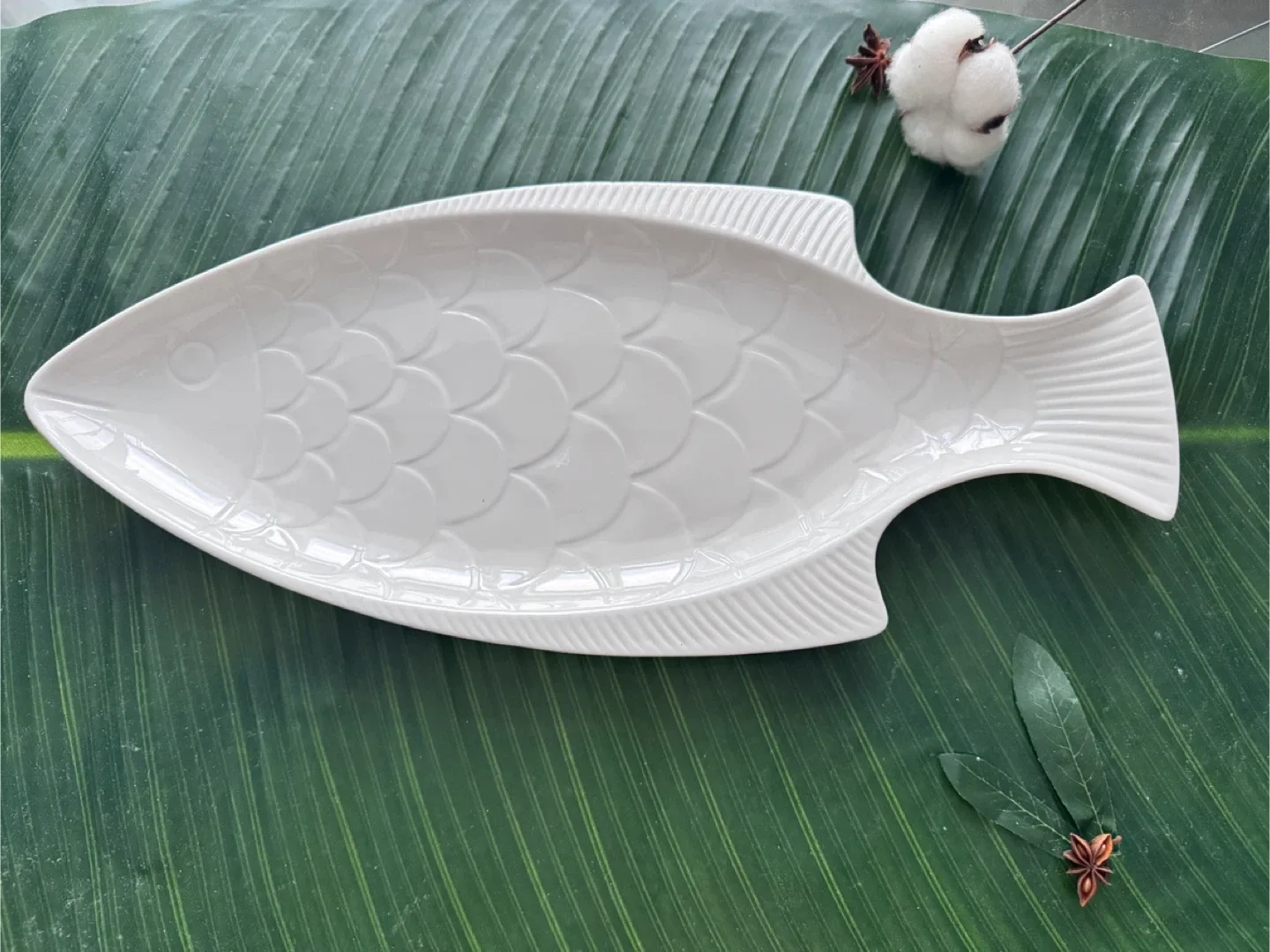 Fish Shaped Serving Plate - White Ceramic image indicator(6)