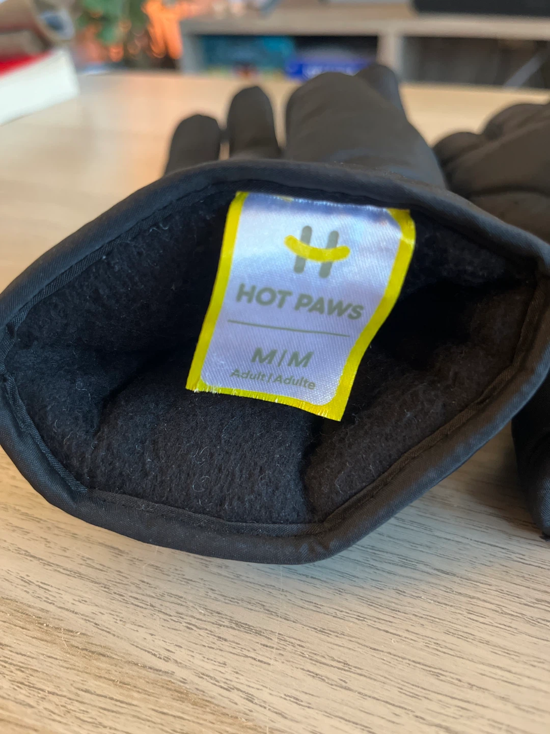 Hot Paws Black Winter Gloves - Size M - photo 2