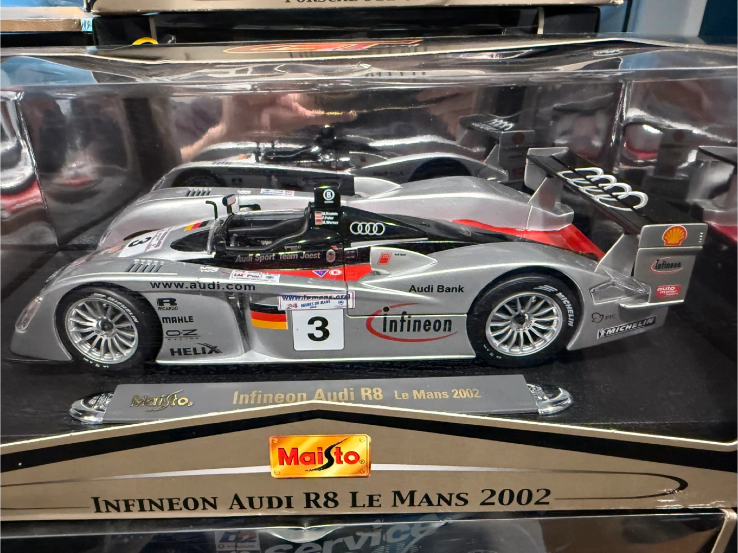 Maisto Infineon Audi R8 LMP900 Le Mans 24H 2002