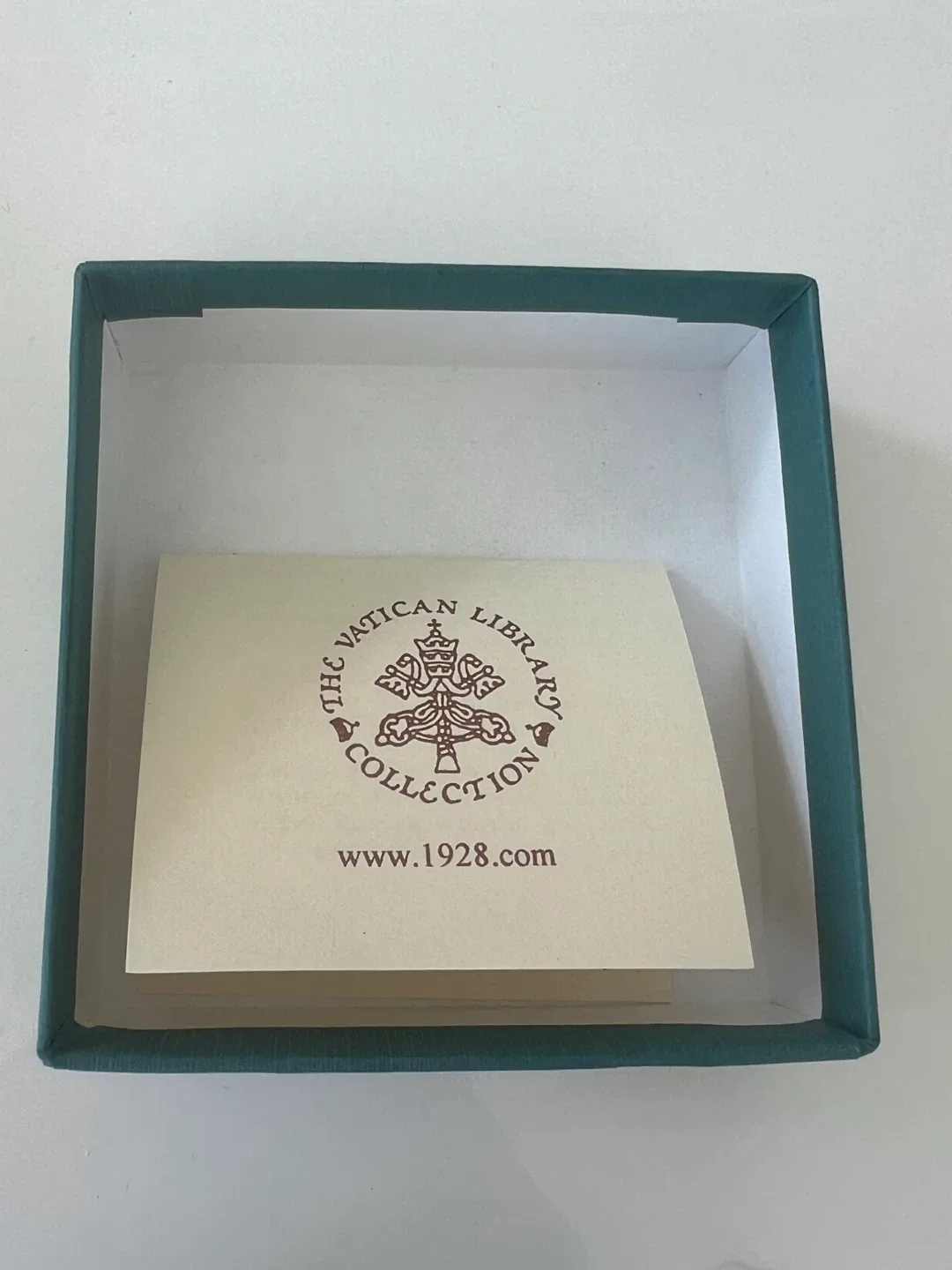 Vatican Library Collection Cross Earrings image indicator(5)