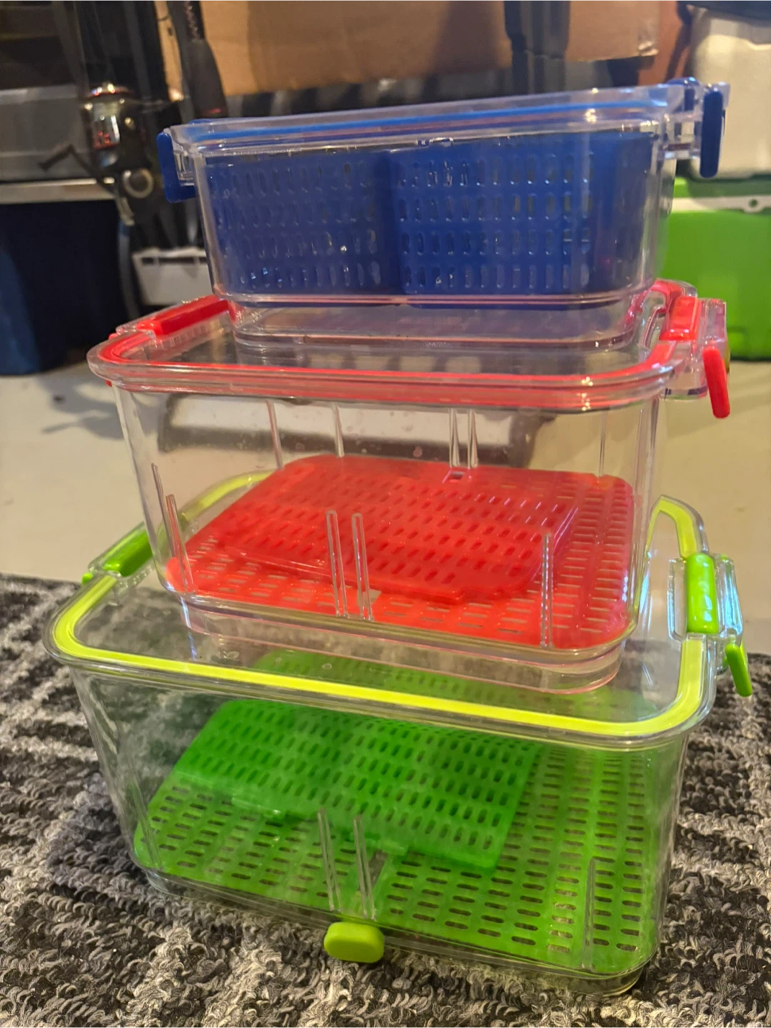 3x Clear Plastic Food Storage Containers - Blue, Red, Green - photo 4