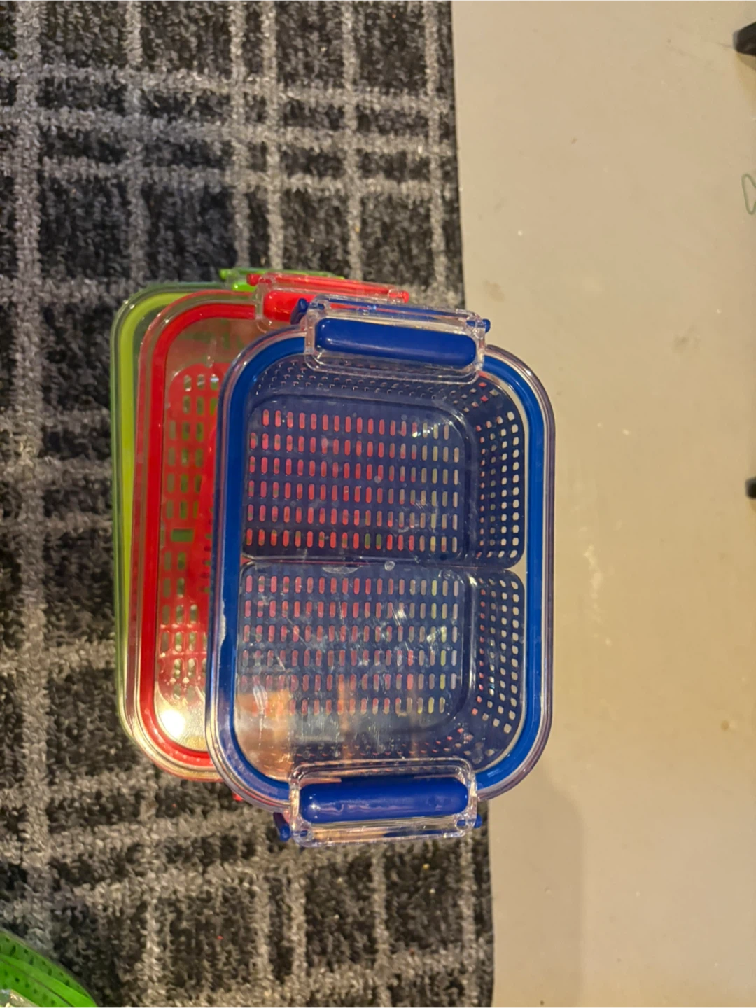 3x Clear Plastic Food Storage Containers - Blue, Red, Green - photo 5