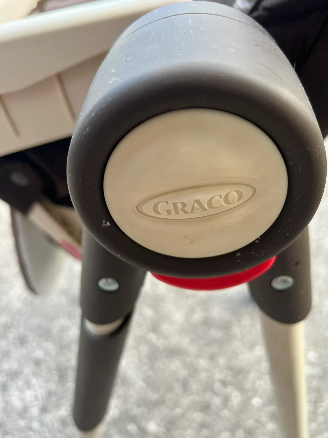 Graco High Chair - Grey & Cream image indicator(6)