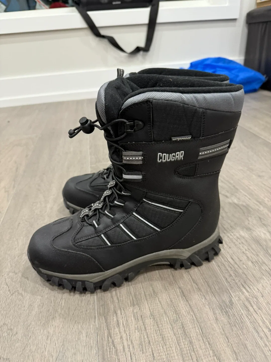 Cougar Waterproof Winter Boots - Size 8 image indicator(2)