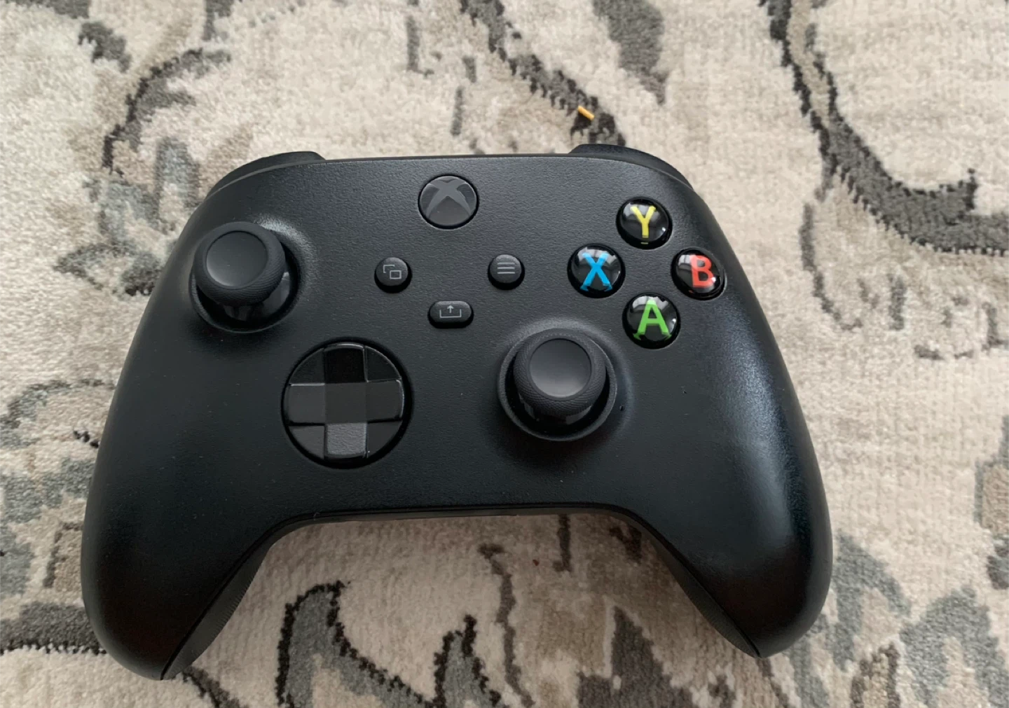 Xbox series s with extra accessories - photo 3
