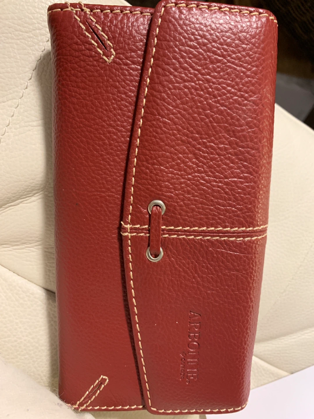 Women’s leather wallet