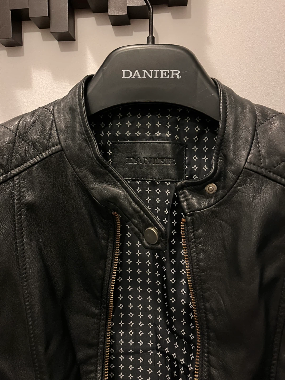 Women’s Black Danier Leather Jacket - photo 3