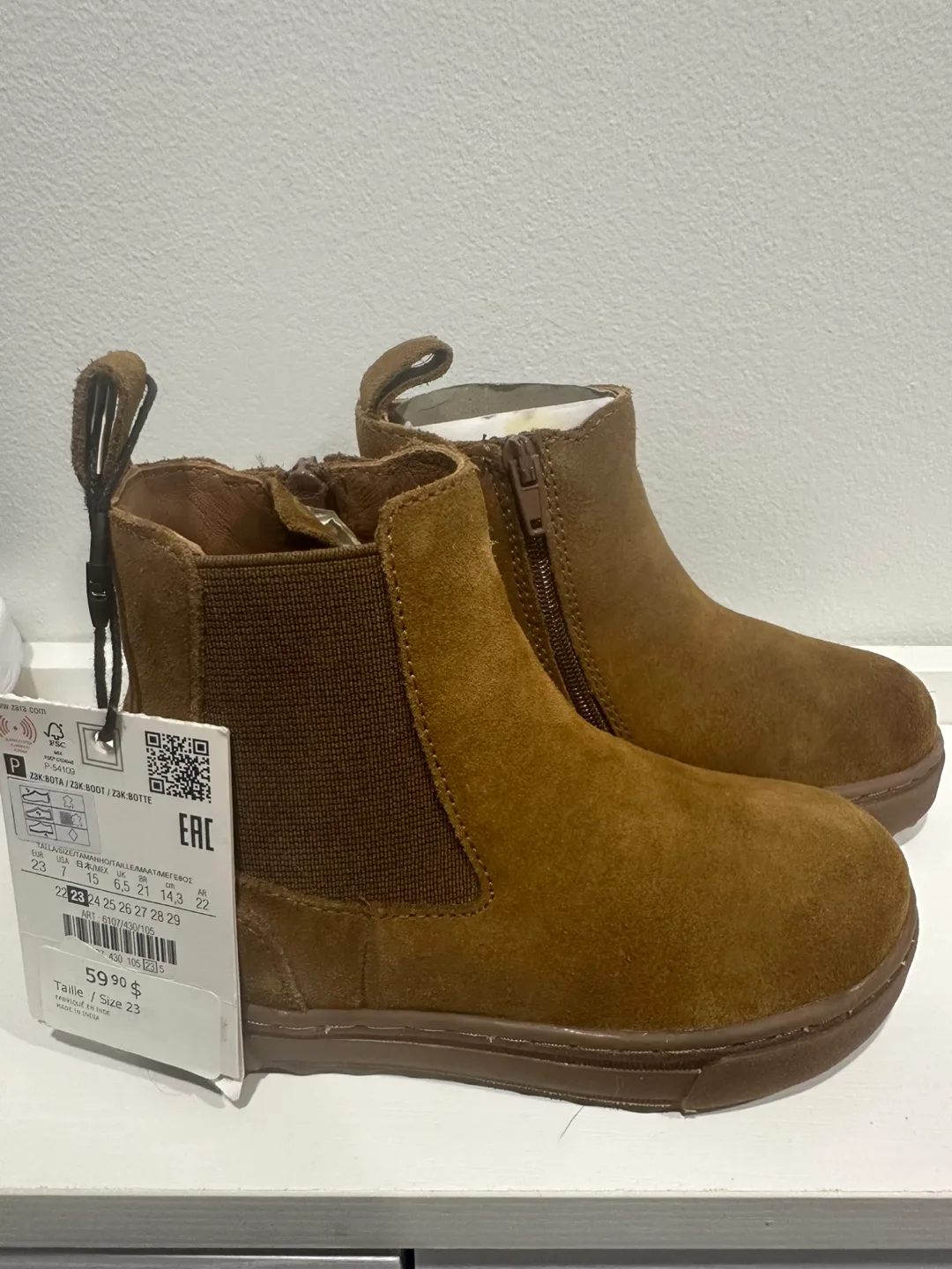 Zara Brown Suede Ankle Boots - Size 23 (US 6.5) thumbnail