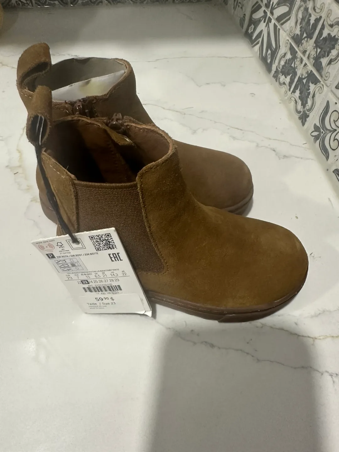Zara Brown Suede Ankle Boots - Size 23 (US 6.5) image indicator(4)