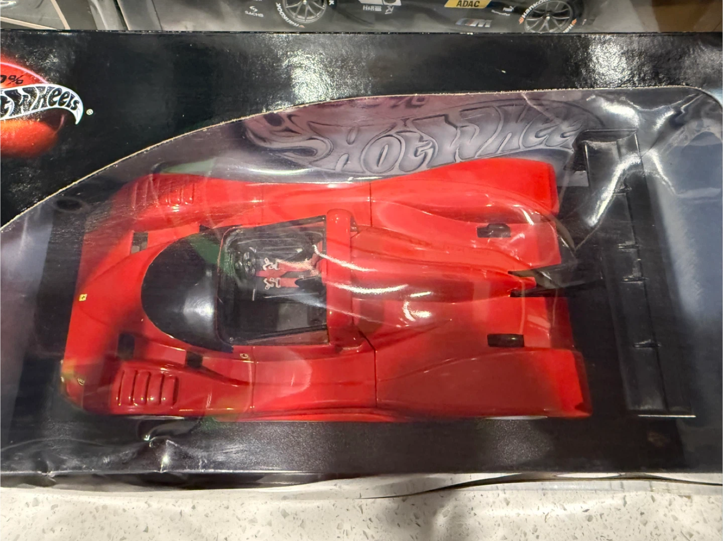 1/18 Hot Wheels Ferrari 333 SP Racecar - photo 5