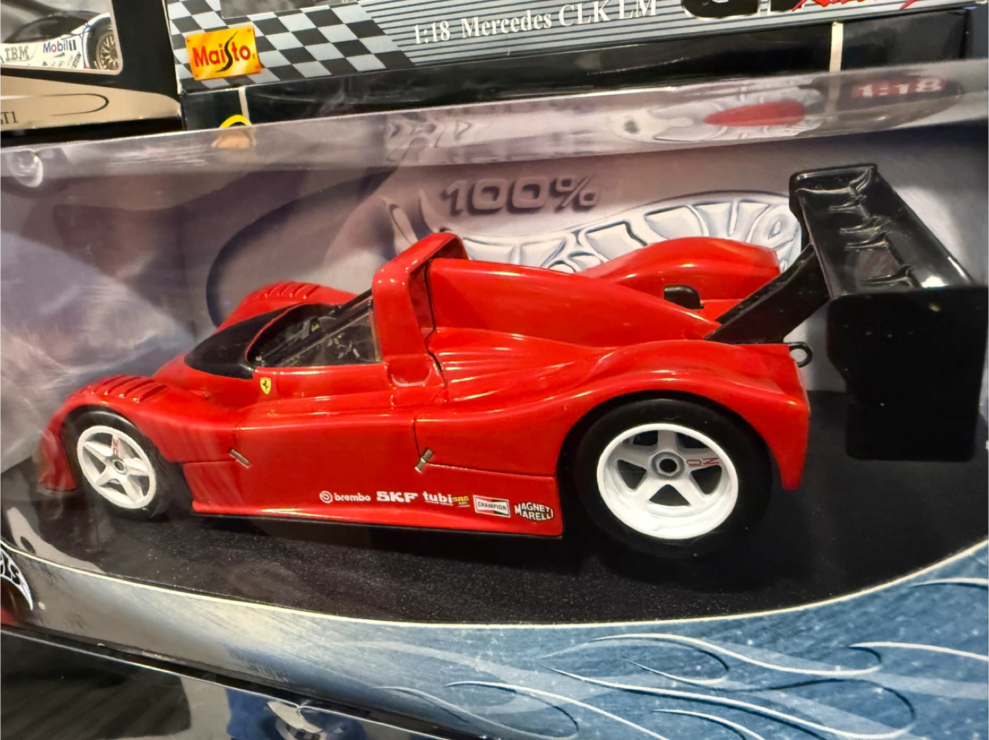 1/18 Hot Wheels Ferrari 333 SP Racecar - photo 4