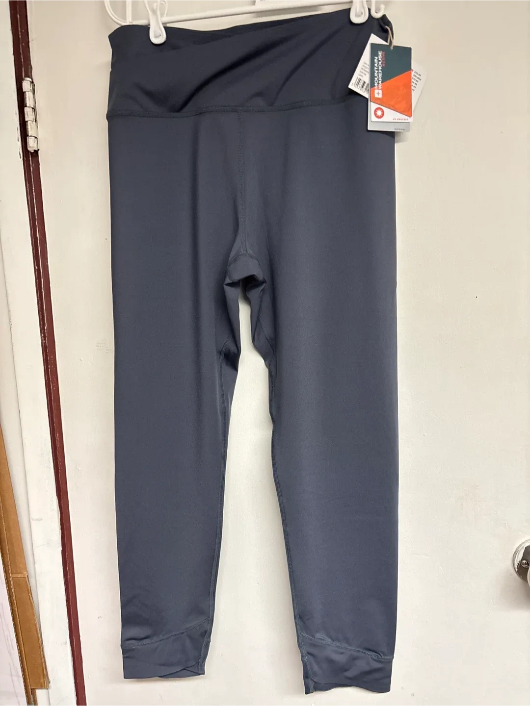 New Mountain Warehouse Capri Leggings thumbnail