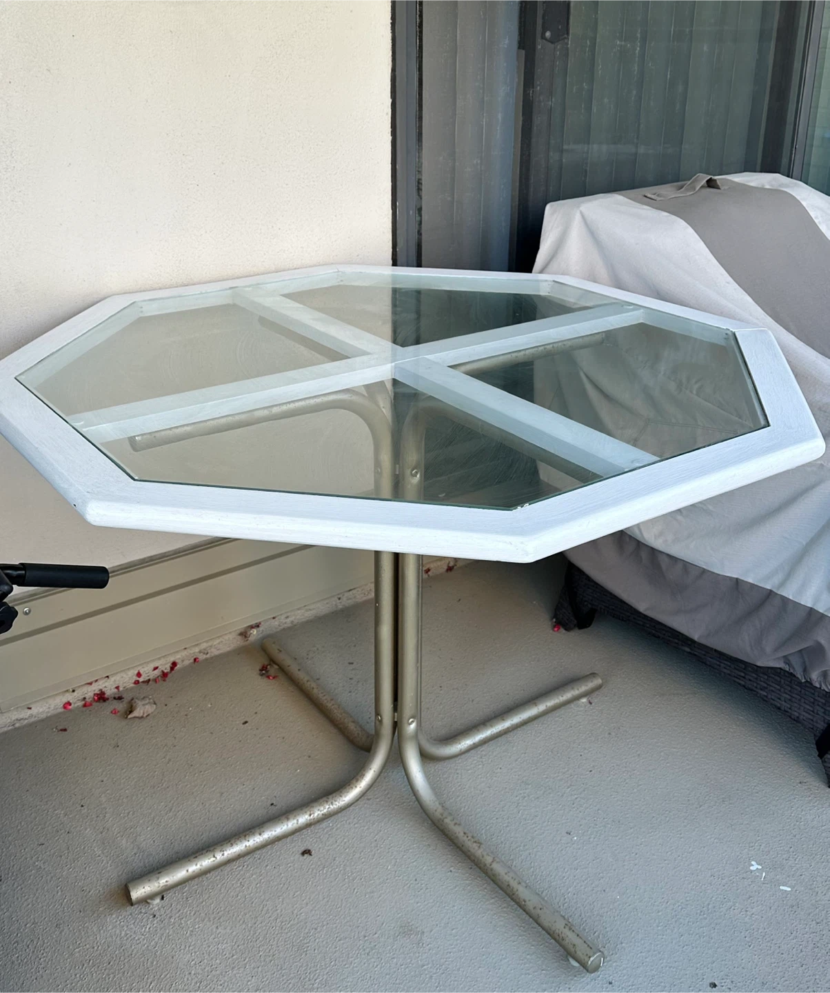 Glass Top Octagon Table - photo 2