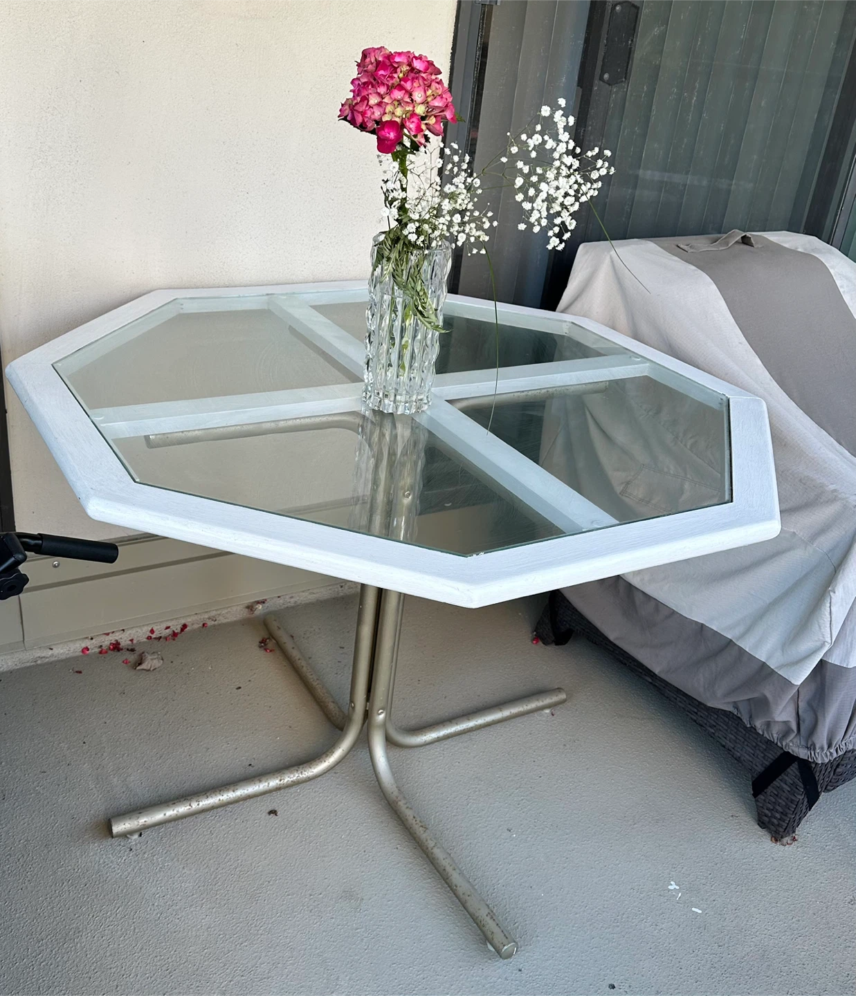 Glass Top Octagon Table