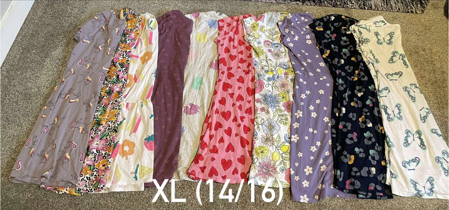 Girls clothes