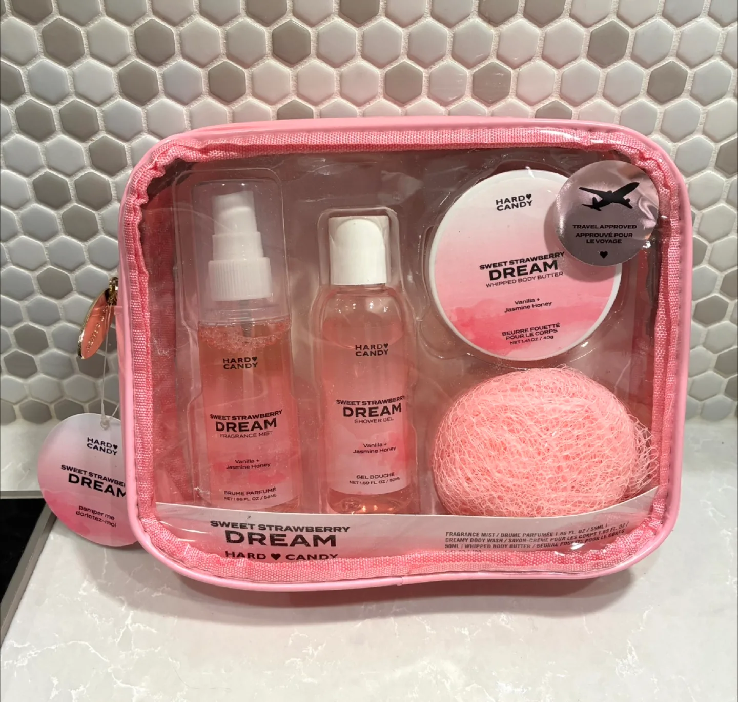 Strawberry bath essentials with travel case thumbnail