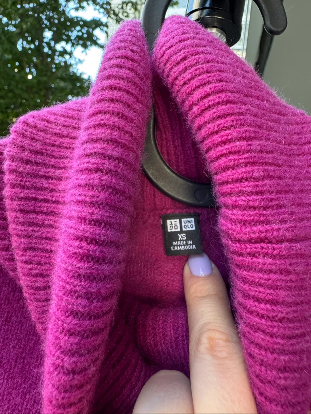 Uniqlo XS Purple Wool Turtleneck Sweater image indicator(2)