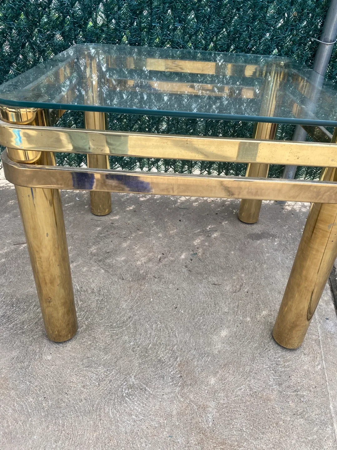 Gold & Glass Side Table image indicator(3)