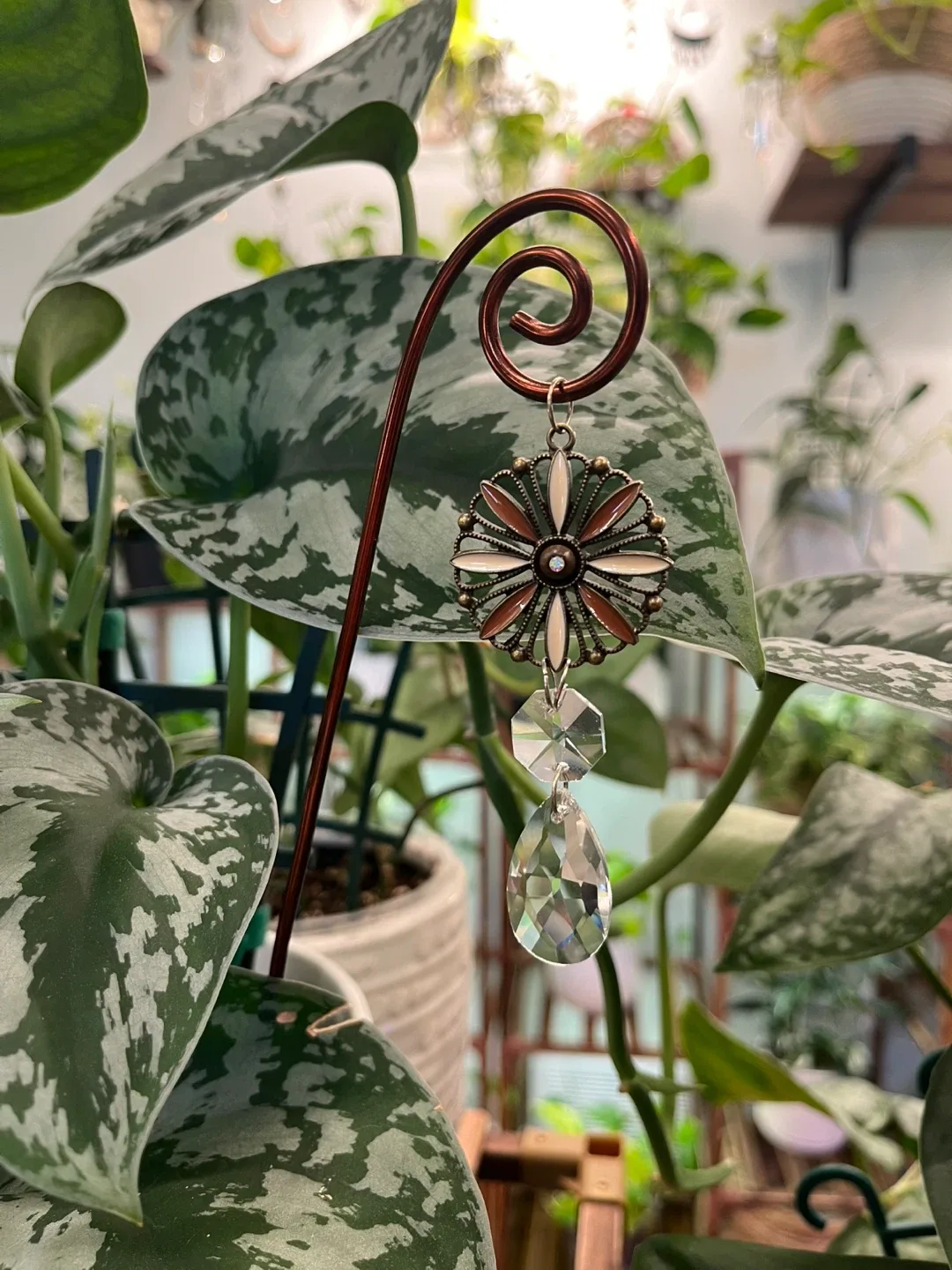 Decorative Suncatcher Plant Pot Stakes image indicator(7)