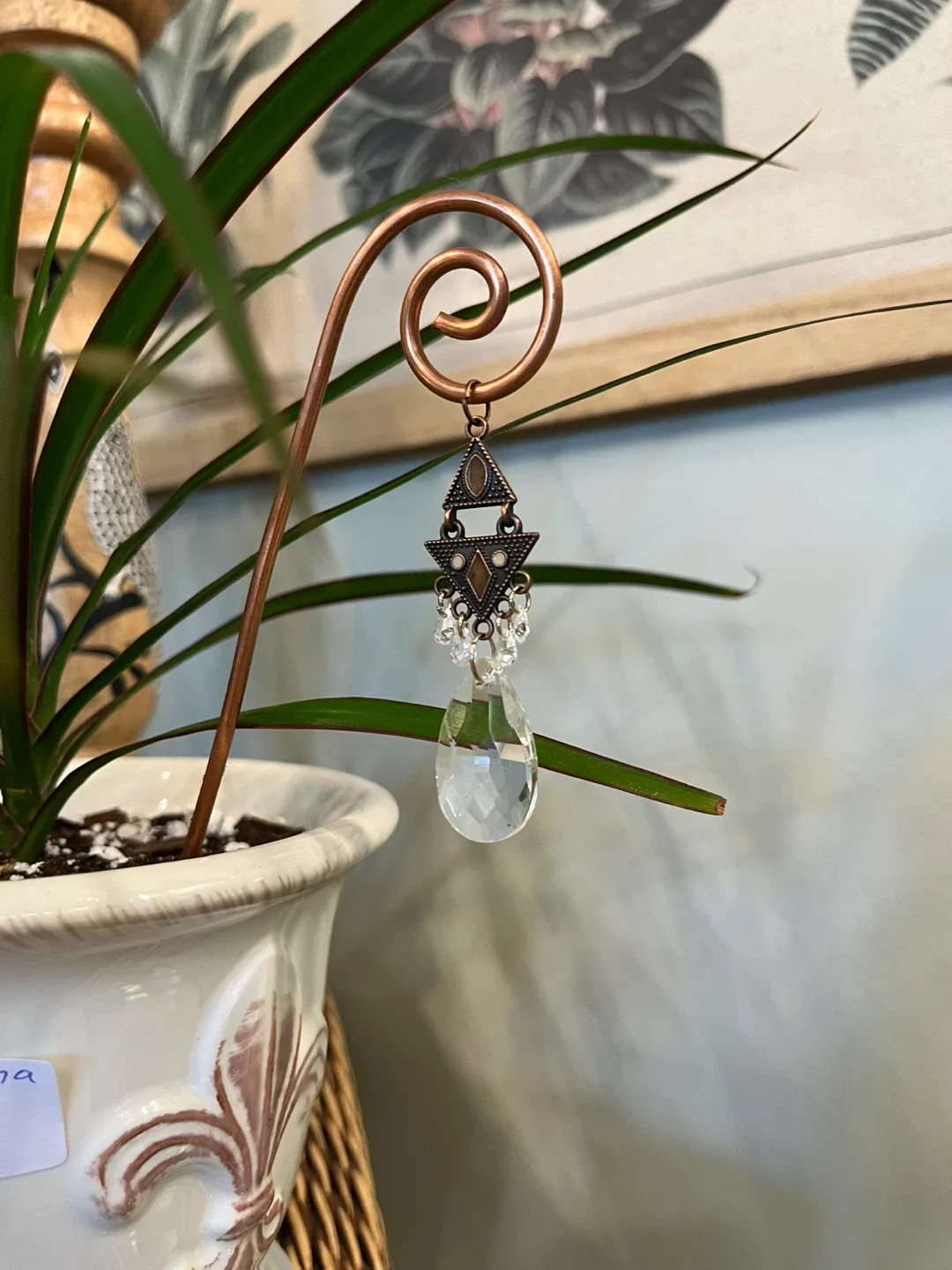 Decorative Suncatcher Plant Pot Stakes image indicator(9)