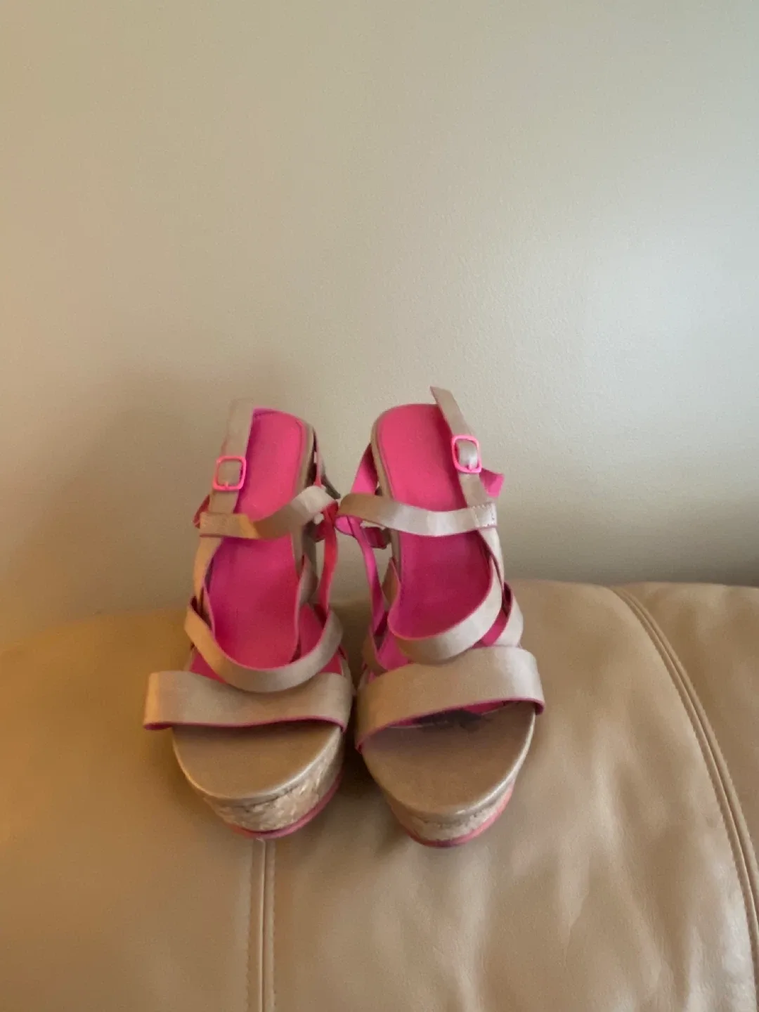 Pink and tan wedges image indicator(2)