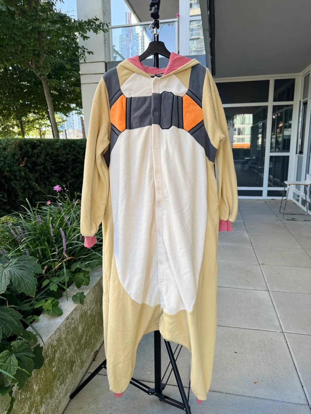 🐹 Hammond (Wrecking Ball) Kigurumi-Official Blizzard Merch image indicator(2)