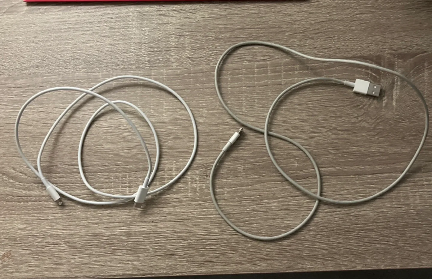 Apple Lightning & USB-C Cables thumbnail