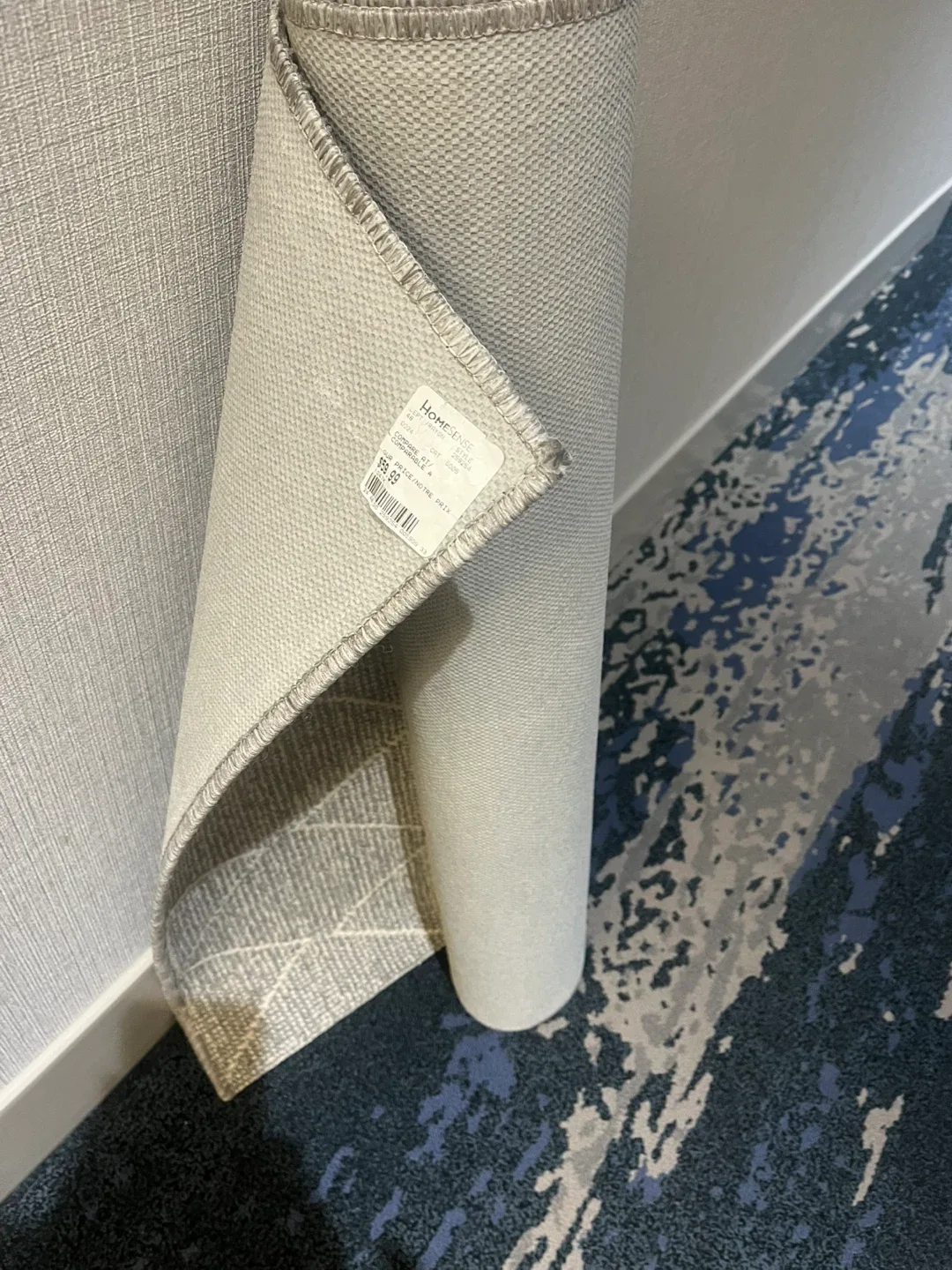 HomeSense Grey Geometric Area Rug image indicator(3)