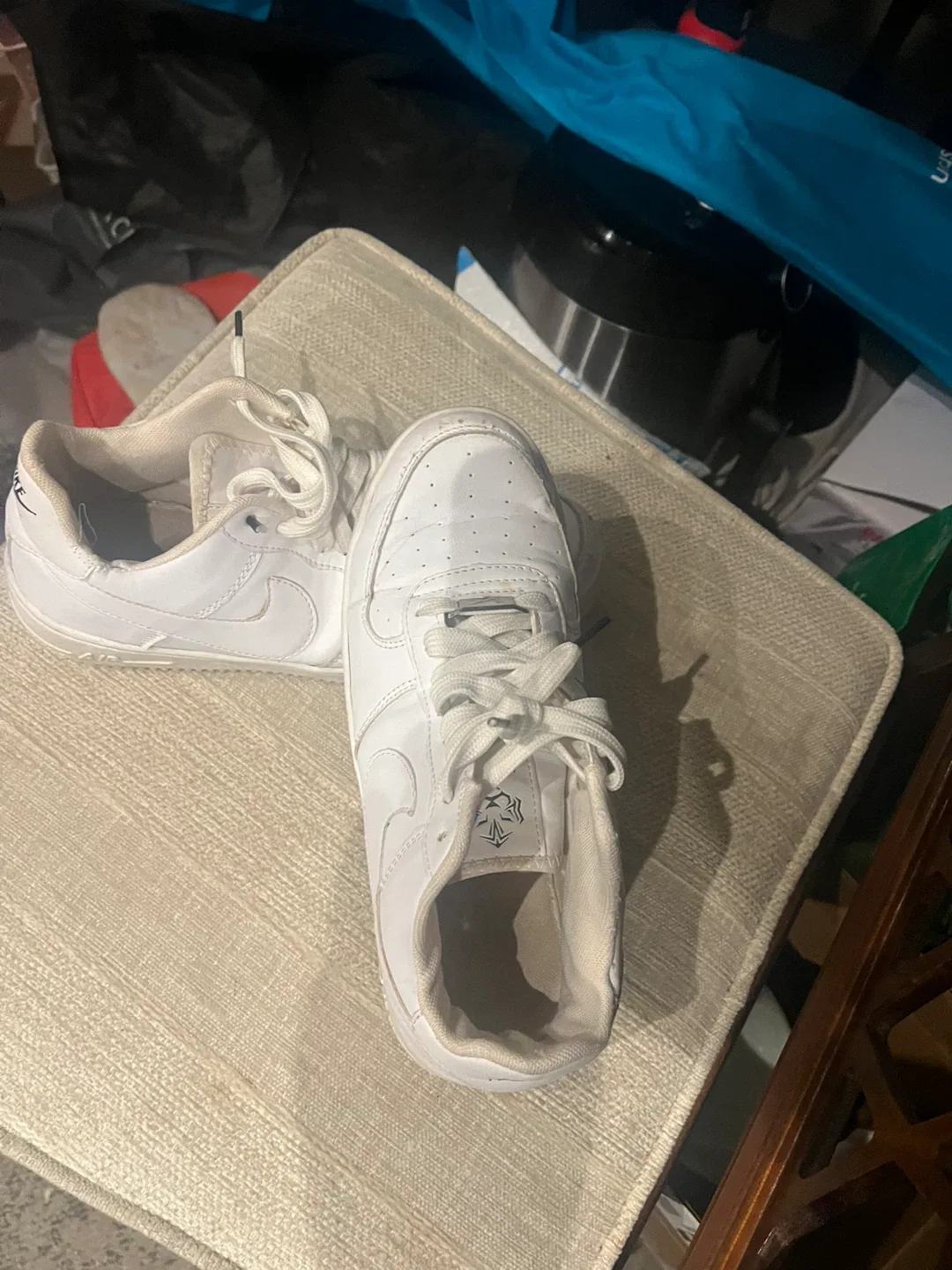 Nike Air Force White Sneakers - Size 6 image indicator(3)