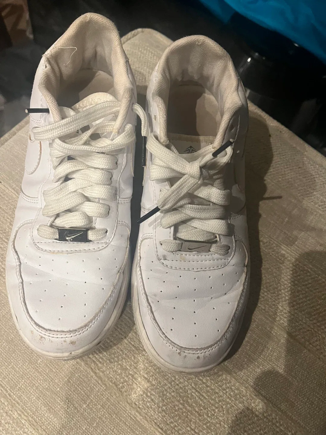 Nike Air Force White Sneakers - Size 6 image indicator(2)