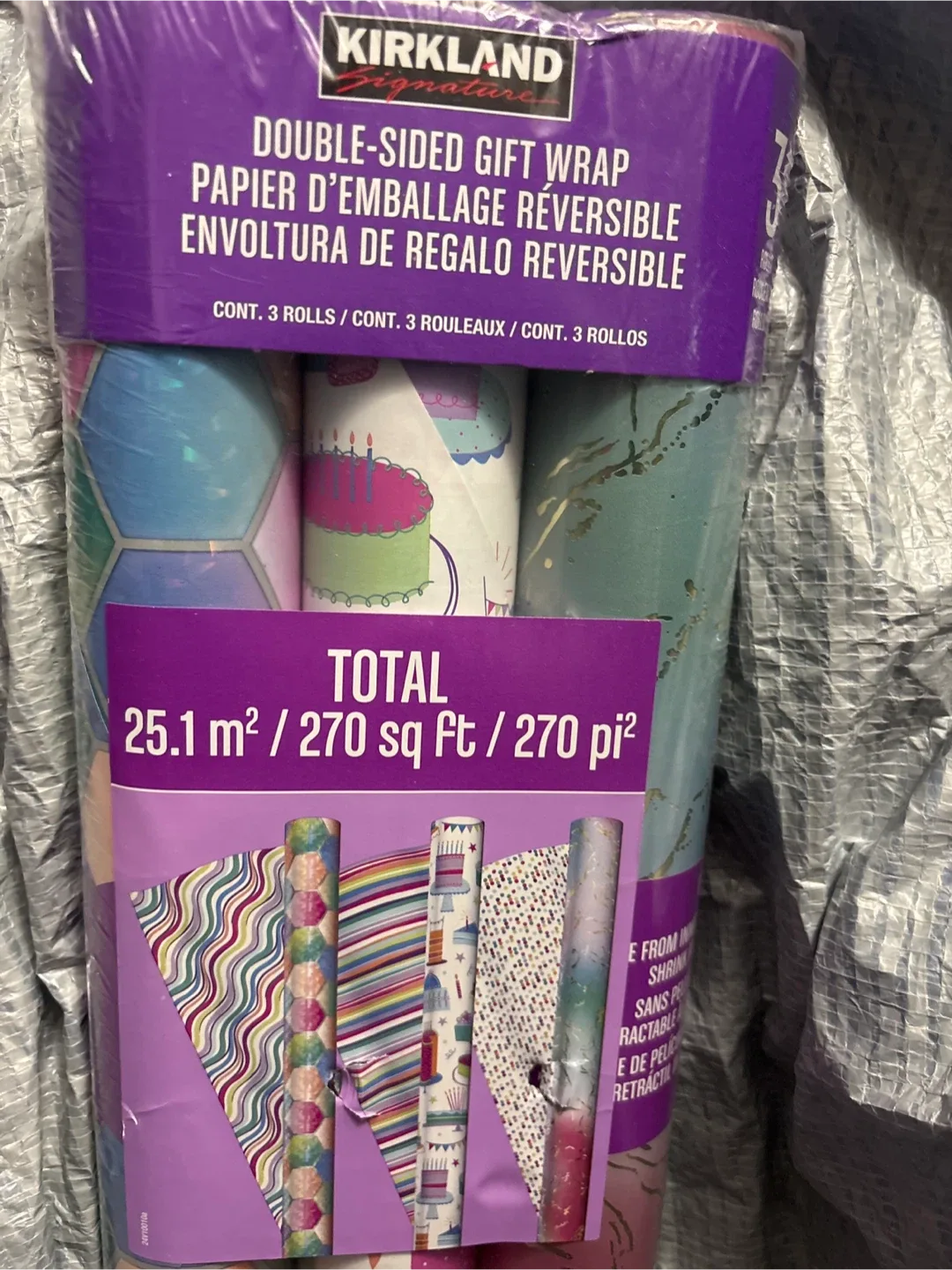 Kirkland Signature Double-Sided Gift Wrap - 3 Rolls image indicator(2)