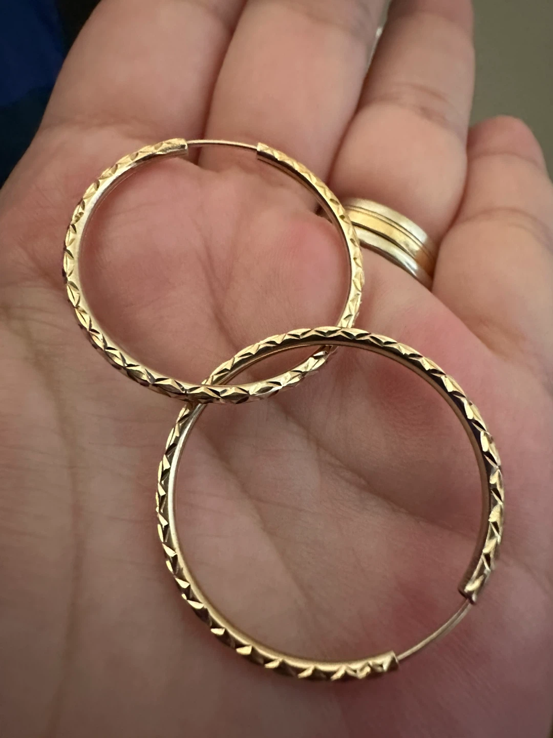 10K Hoop earrings - photo 2
