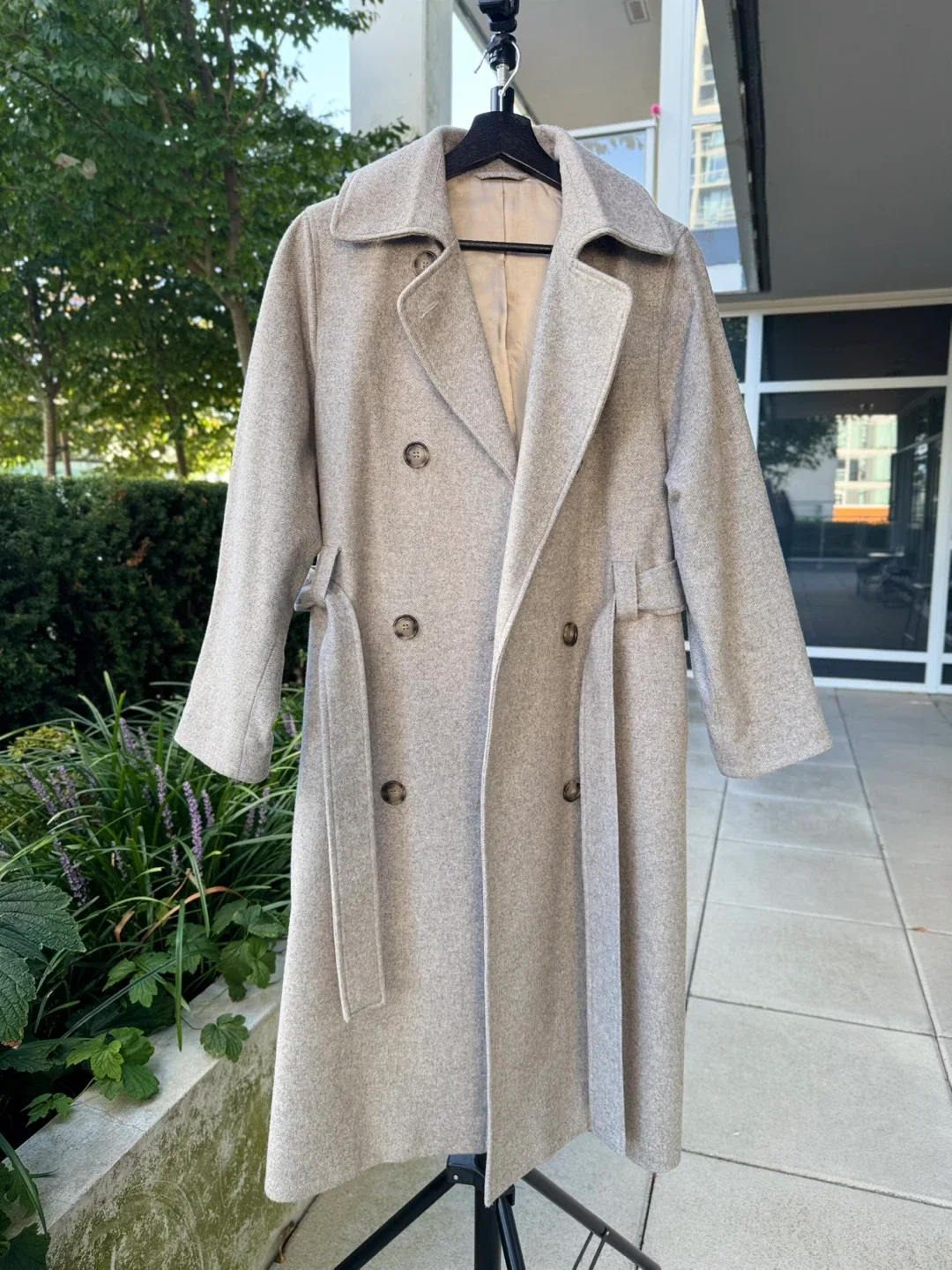 & Other Stories Wool Blend Coat  | EU32 | US2 image indicator(3)
