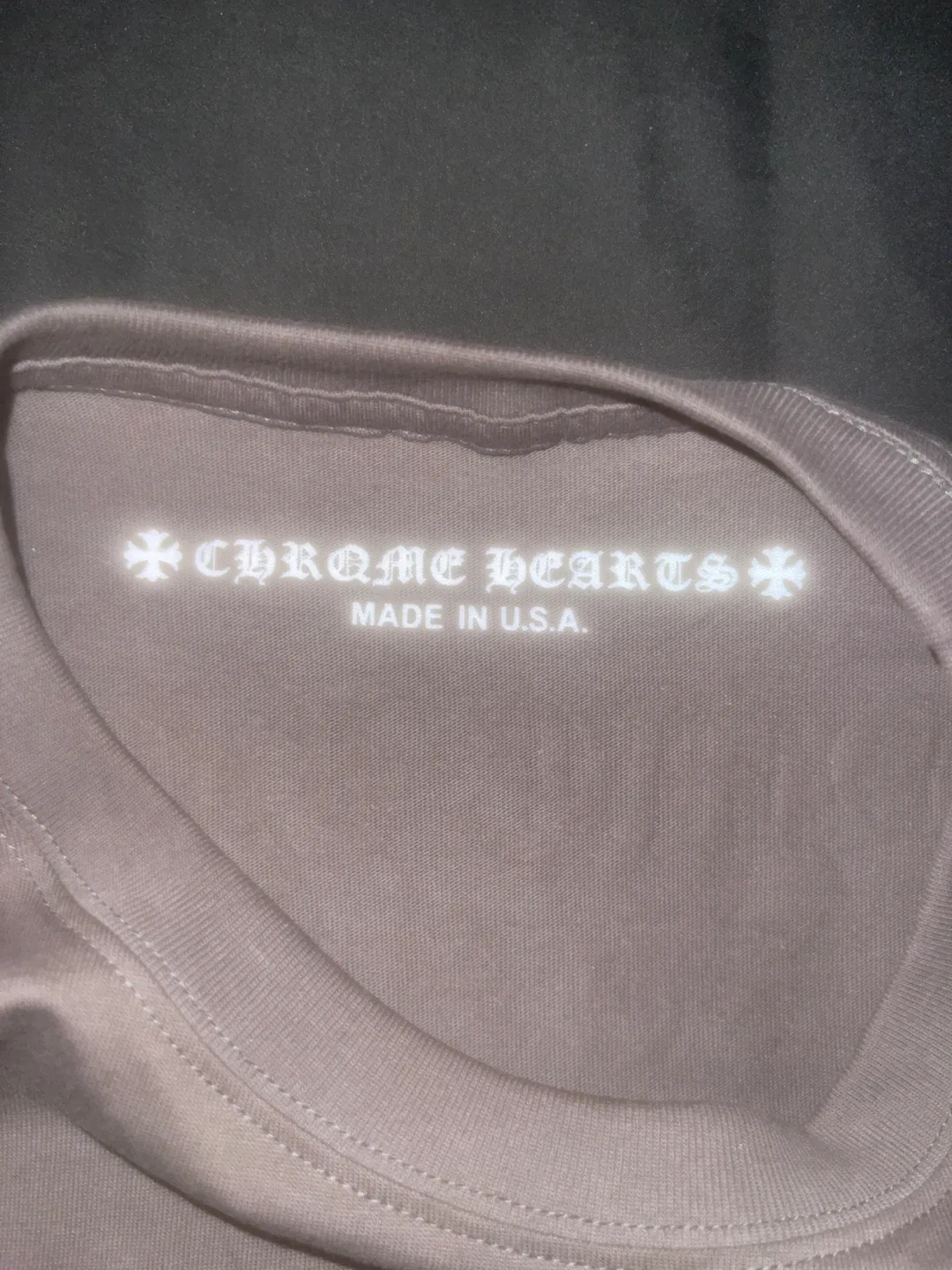 chrome hearts long sleeve image indicator(2)