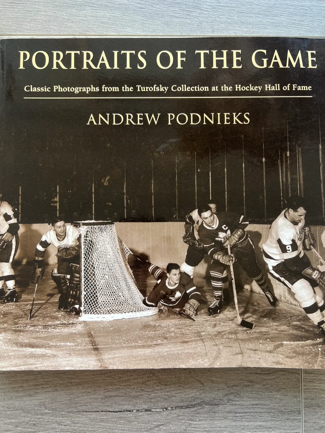 Portraits of the Game: Hockey Hall of Fame Photography Book image indicator(2)