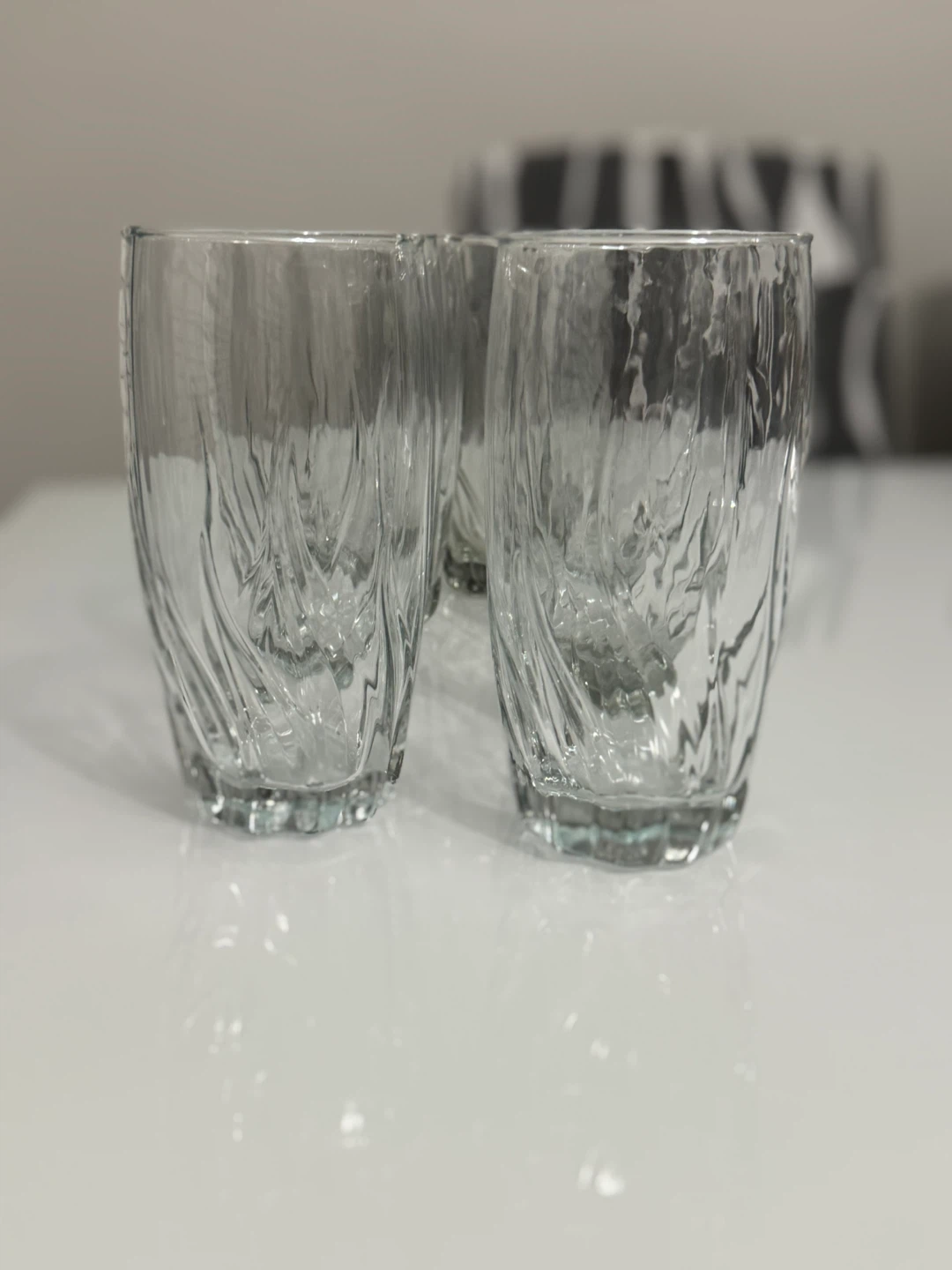 Set of 6 Textured Clear Drinking Glasses - photo 4