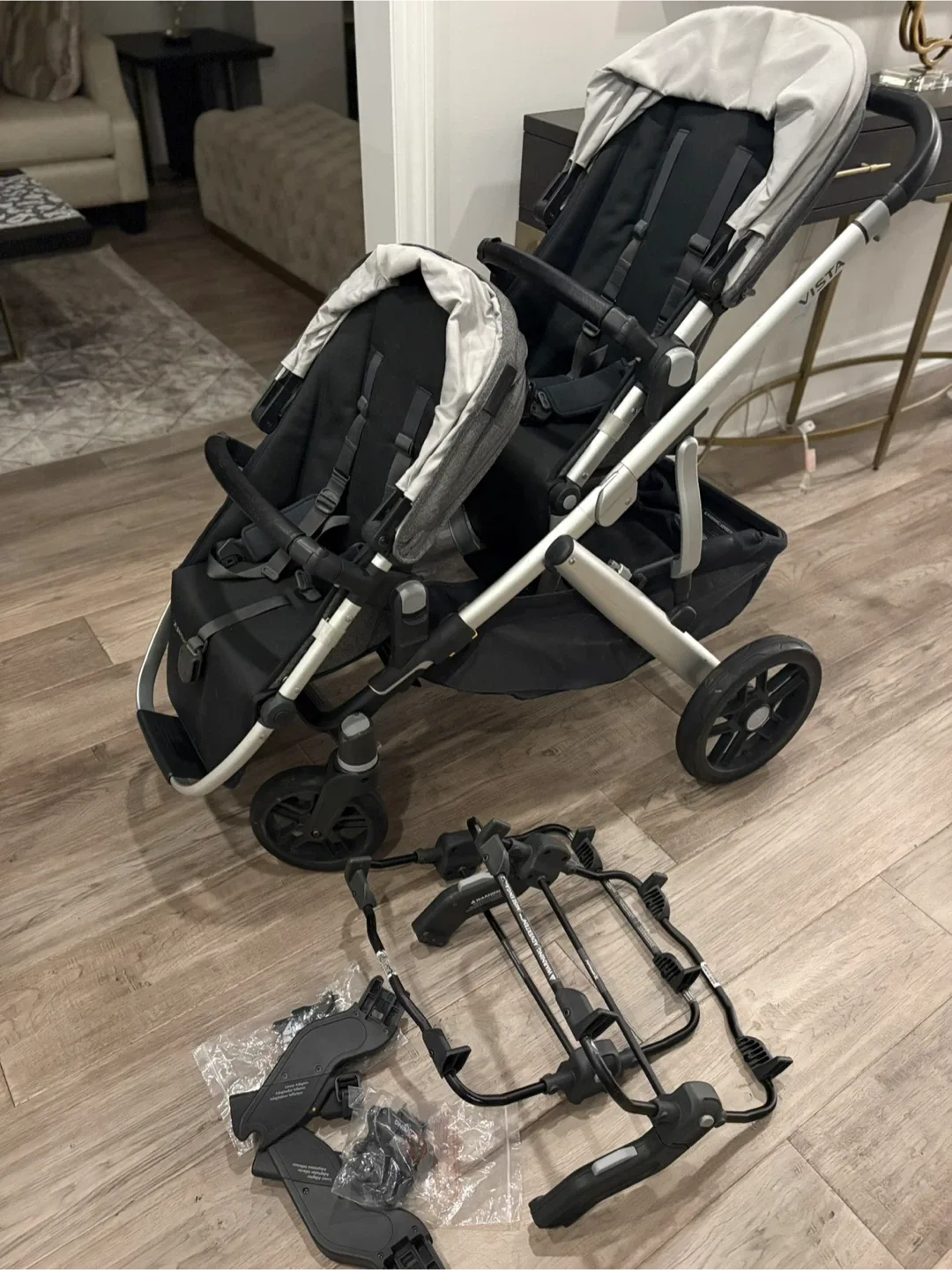 UPPAbaby Vista V2 Double Stroller with Accessories thumbnail