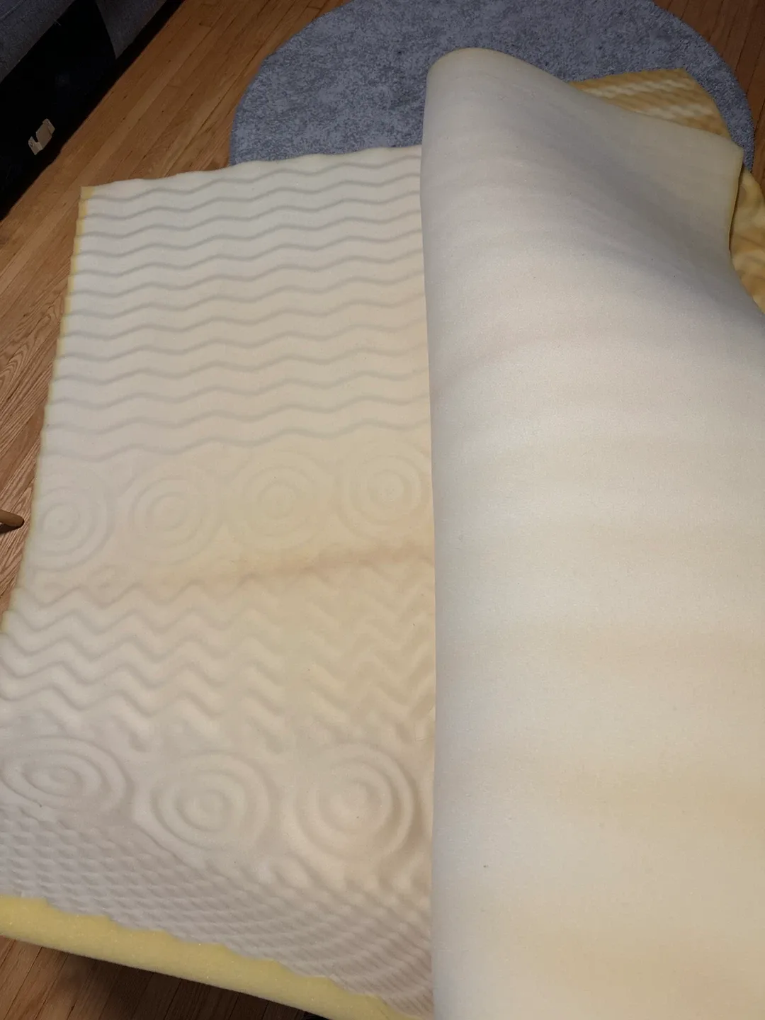 Foam Mattress Topper - queen size image indicator(2)