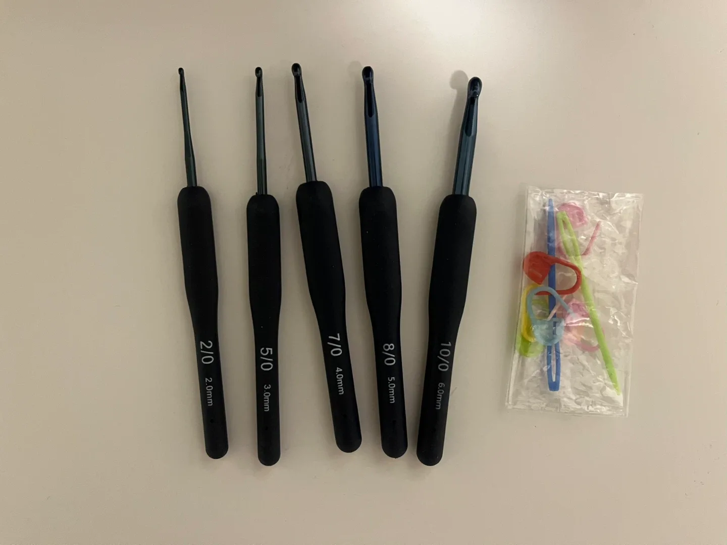 Crochet Hooks Set with Yarn image indicator(2)