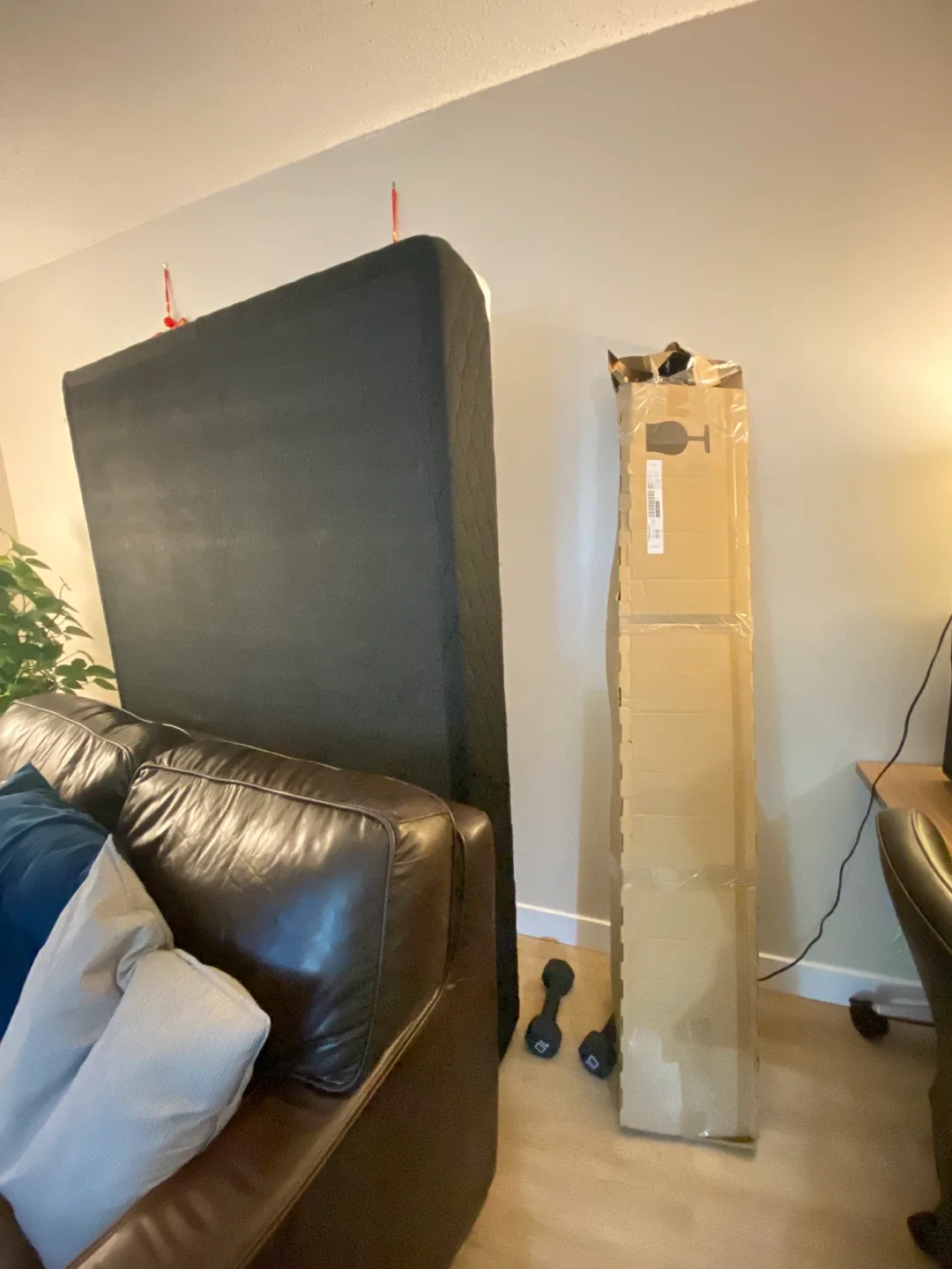 Double size Bed Frame and metal frame image indicator(2)