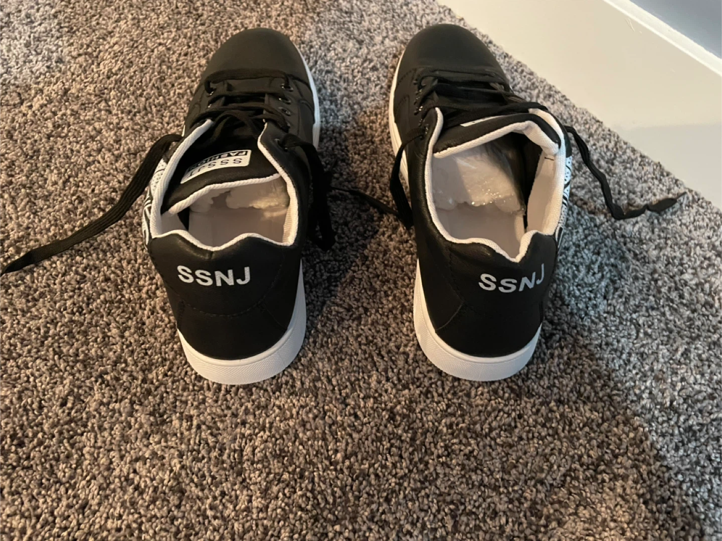 Classic Black Sport Sneakers with Red & White Accents - photo 2