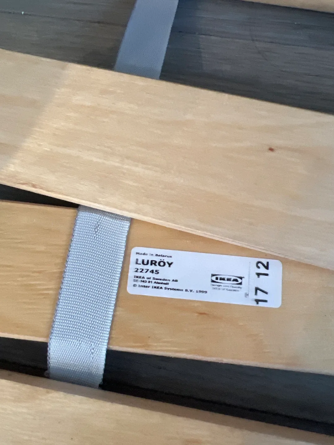 IKEA LURÖY Queen Slatted Bed Base image indicator(3)