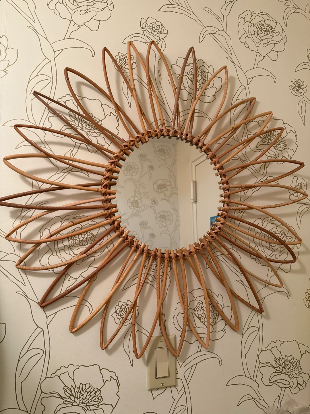 Rattan Flower Mirror