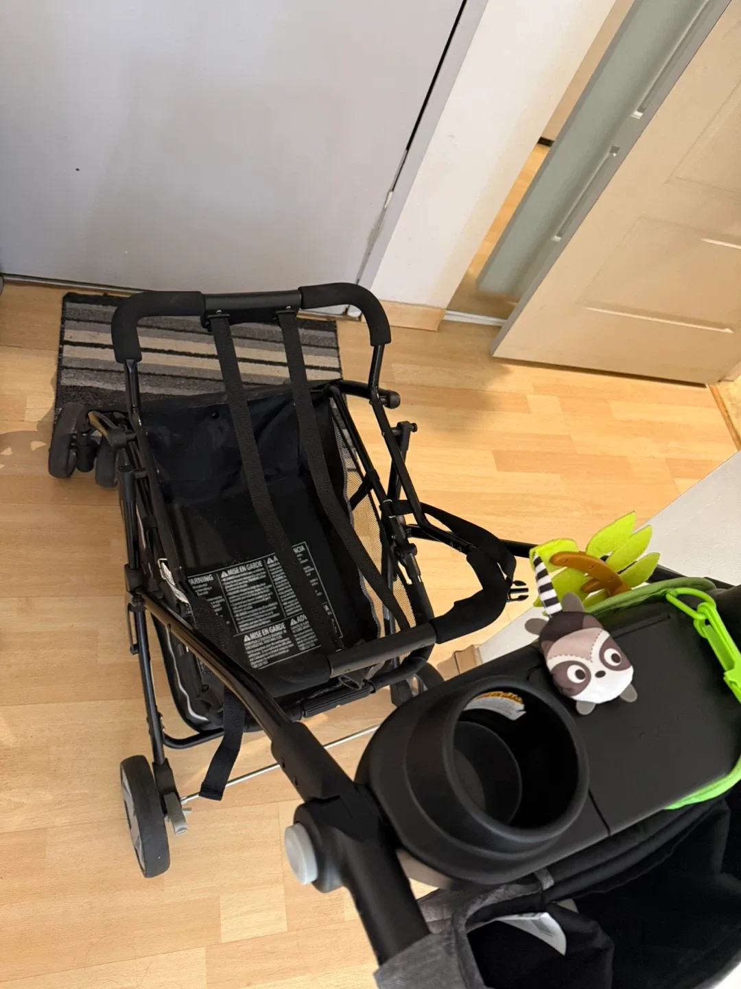 Baby Trend Snap-N-Go FX Infant Car Seat Carrier image indicator(6)