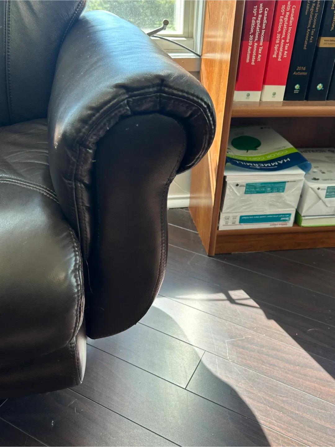 Leather Chair & Ottoman - Brown image indicator(4)